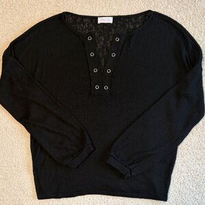 Pink Lily Black Long Sleeve Tee